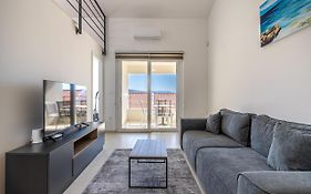 Sunrise Apartment